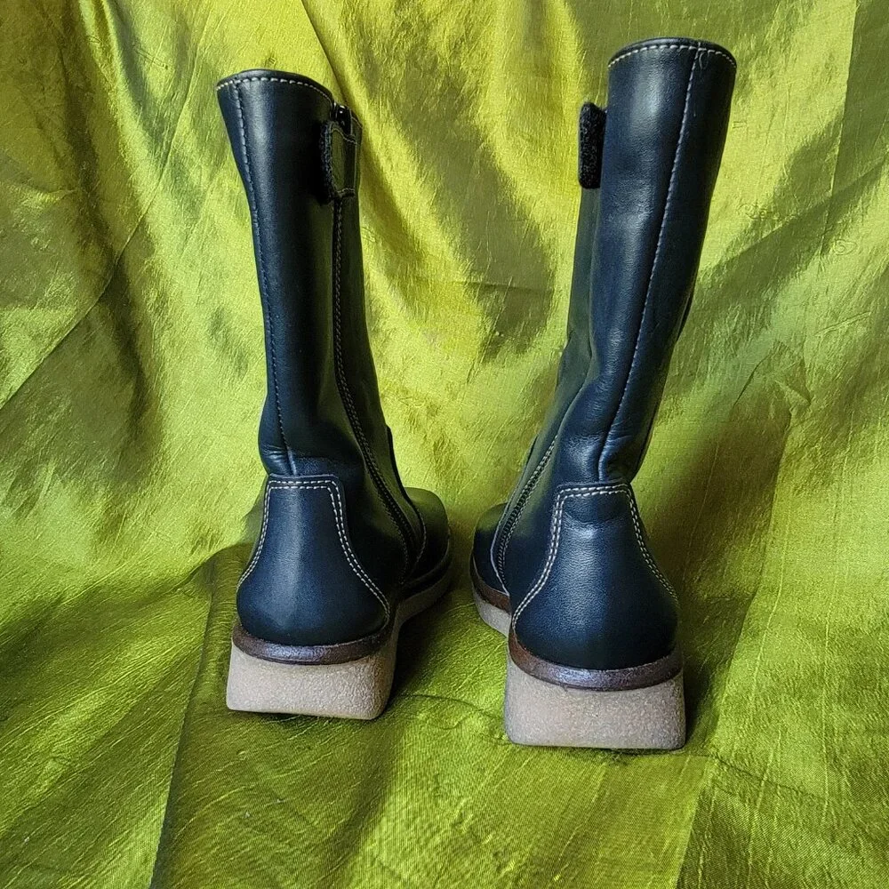 Leather Fall Boots for Girls in Dark Blue and Tan Size